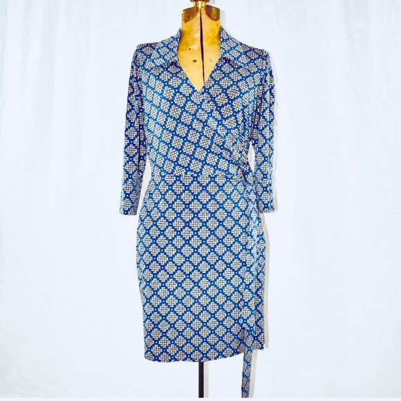 Laundry By Shelli Segal Dresses & Skirts - Laundry by Shelli Segal Wrap Dress